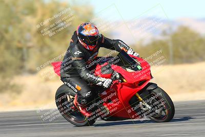 media/Jan-13-2025-Ducati Revs (Mon) [[8d64cb47d9]]/4-C Group/Session 3 (Turn 7 Inside)/